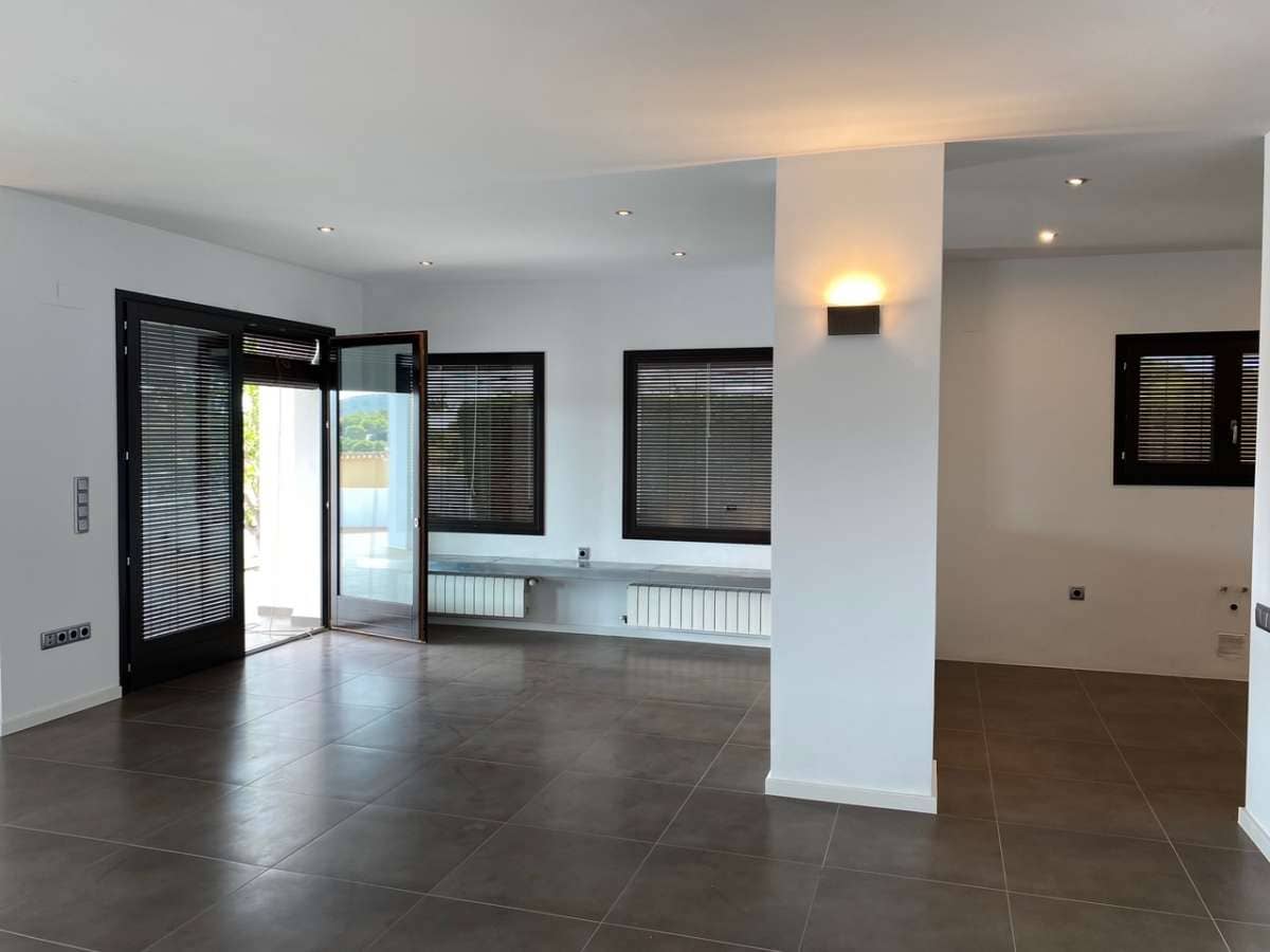 4 bedroom Villa in Moraira, Alicante, Spain – FCJETJV-686634