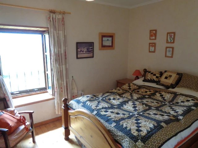 Traditional stone farmhouse and guest cottage set in private grounds, Poitou-Charentes – France – BVI72296