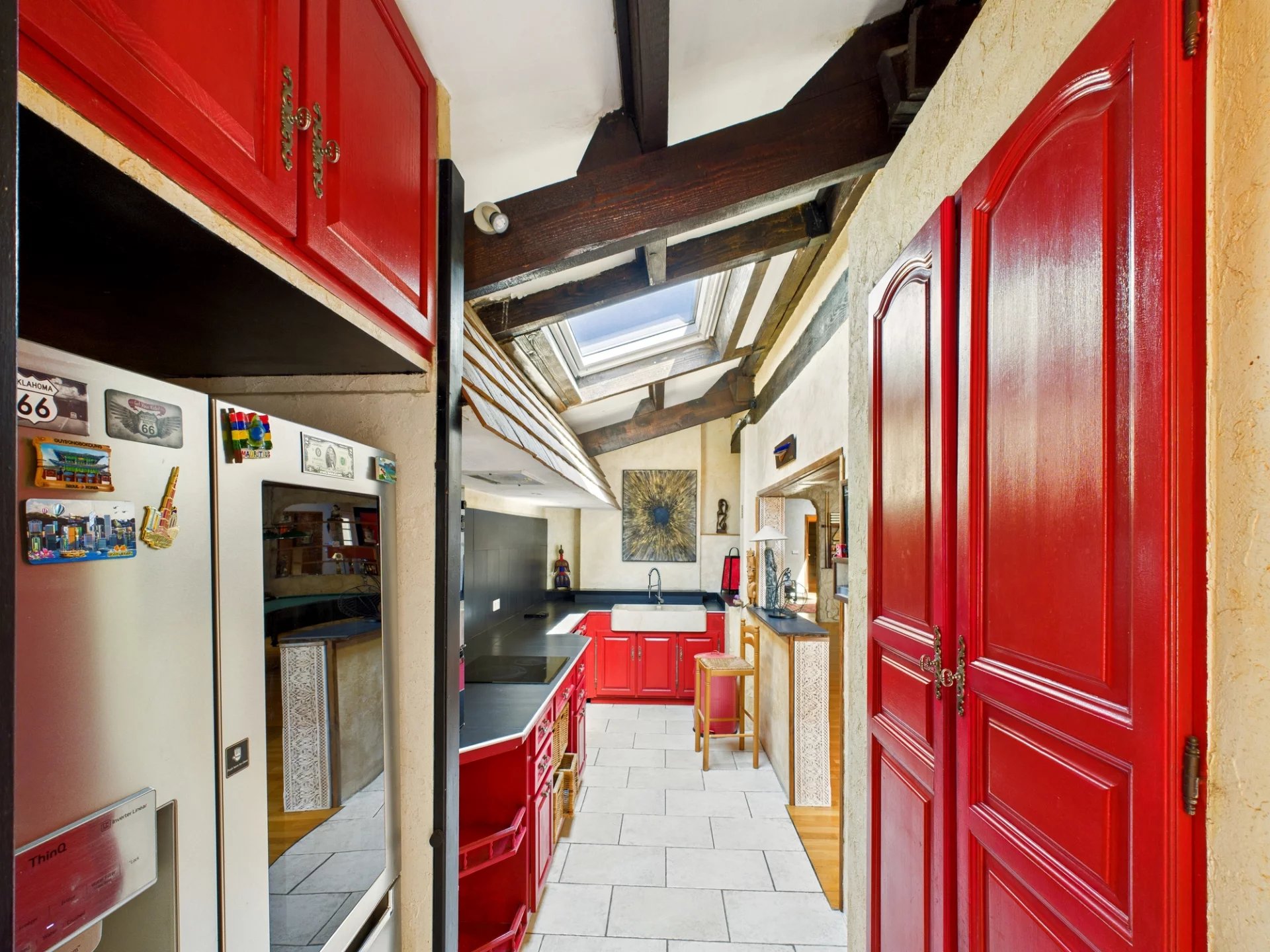 Exceptional property of approximately 400 m² on 3,400 m² of land in Éguilles, Provence-Alpes-Côte d’Azur – France – BVI81537