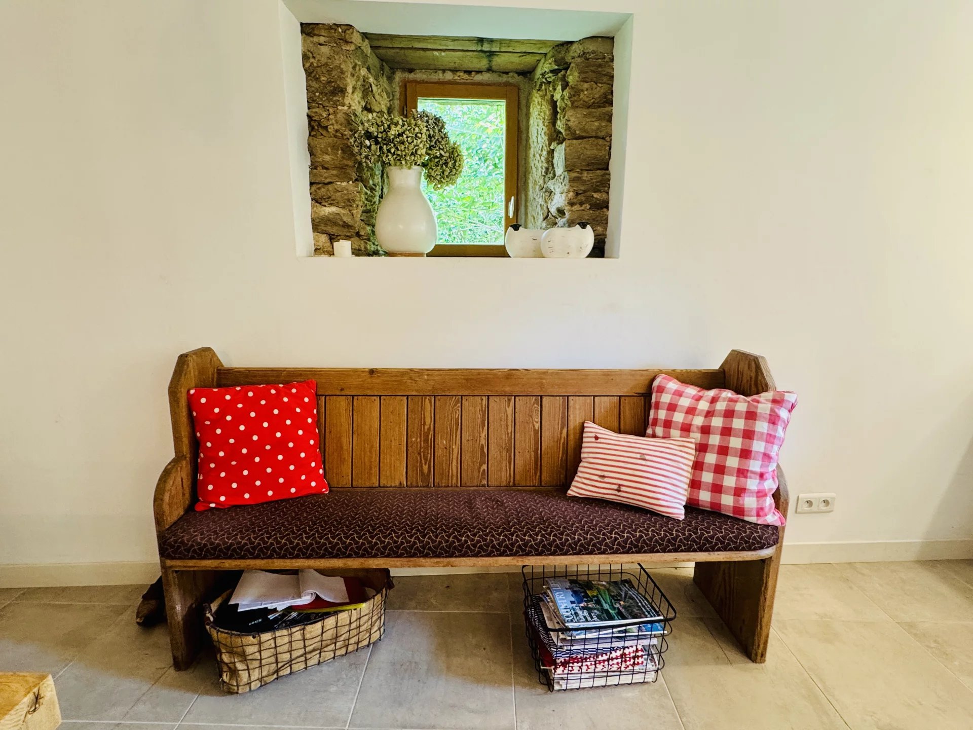 Exquisite Renovated Stone Home in a Serene Hamlet Setting, Midi-Pyrénées – France – BVI80128