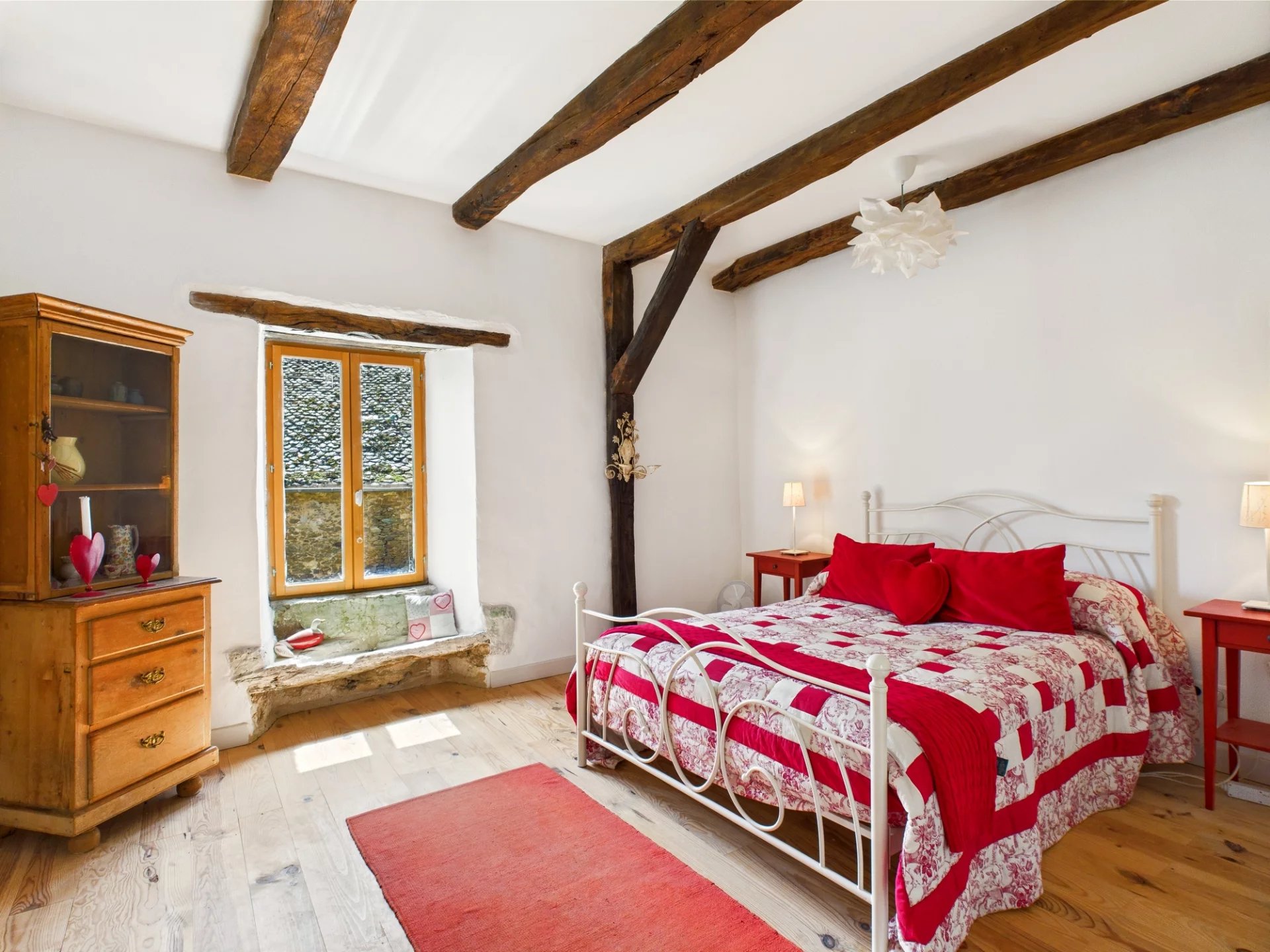 Exquisite Renovated Stone Home in a Serene Hamlet Setting, Midi-Pyrénées – France – BVI80128