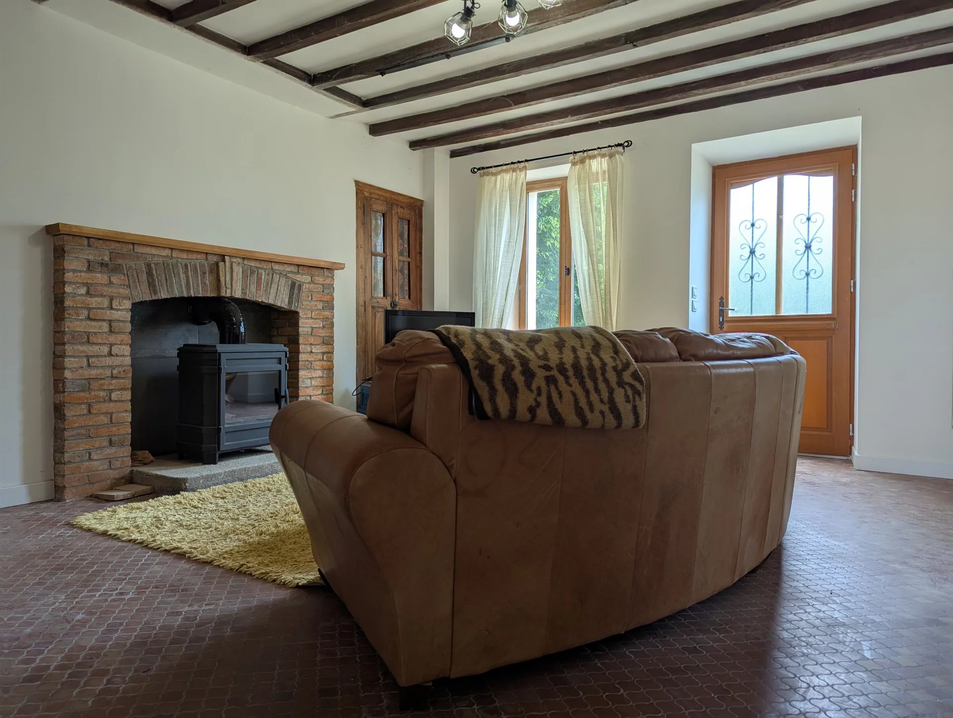 Charming renovated 3 bedroom family home with wildlife pond, Limousin – France – BVI68329