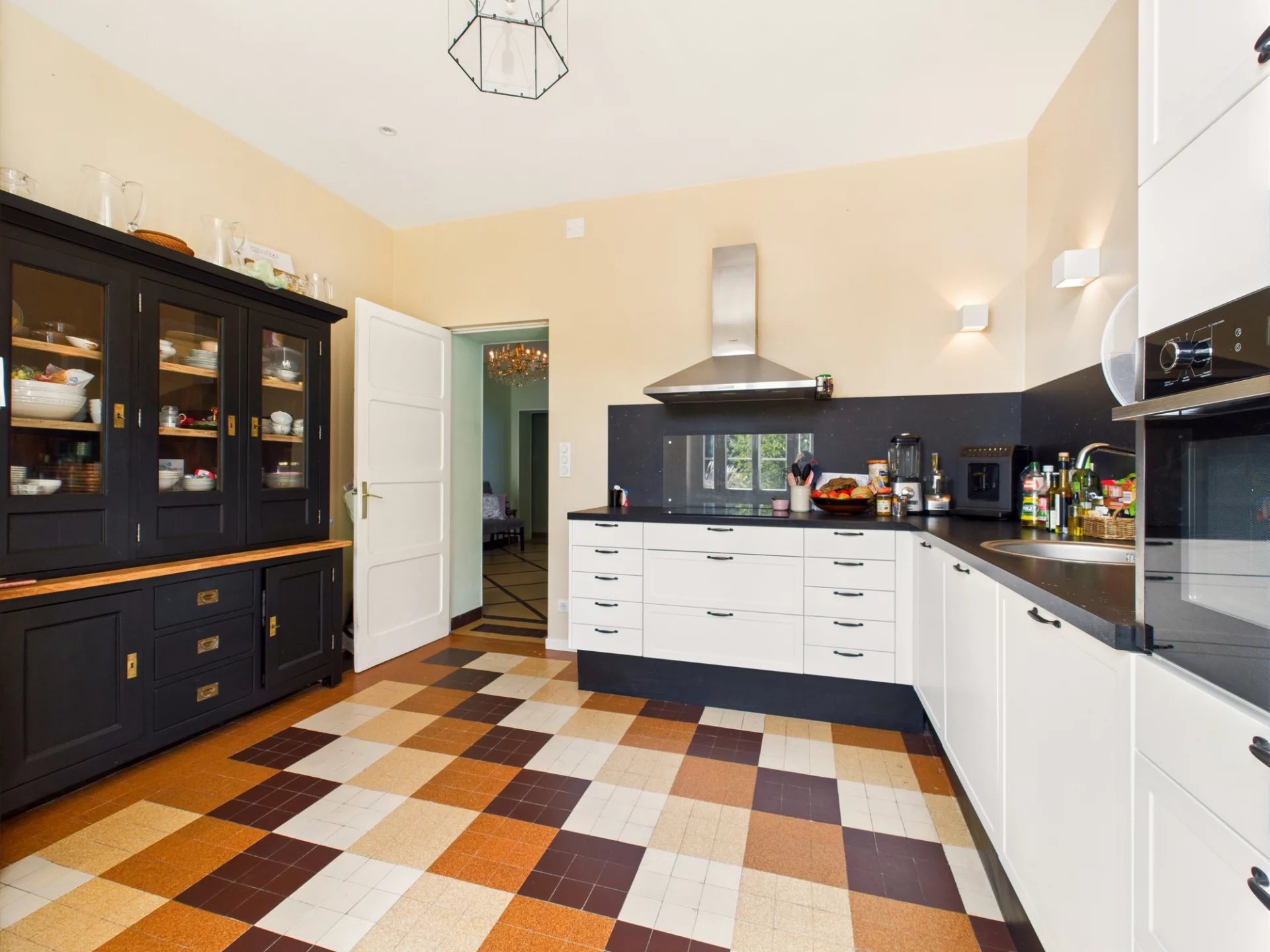 A generously-sized atypical property, Limousin – France – BVI81577