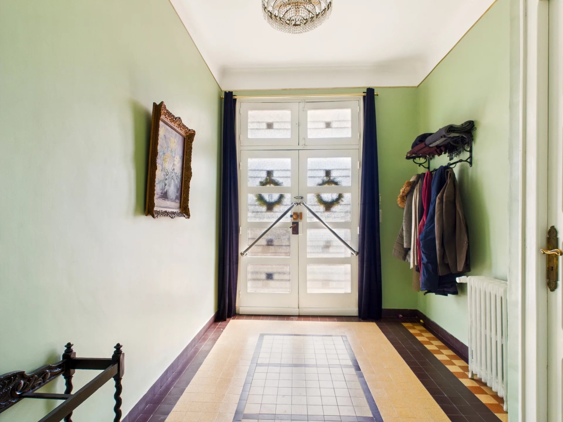 A generously-sized atypical property, Limousin – France – BVI81577