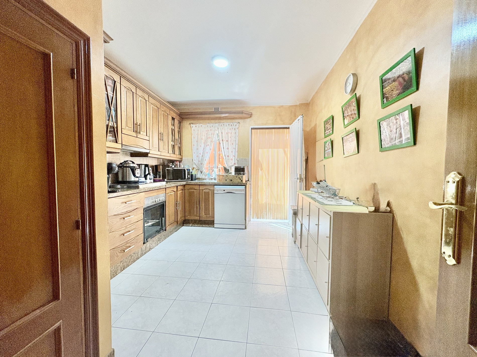 6 bedroom Semi Detached House in Mijas Costa, Malaga, Spain – 428-04681P