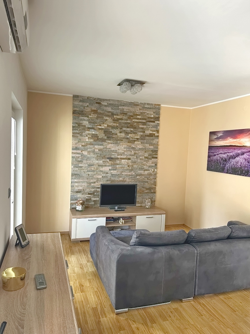 2 bedroom apartment in Krk, Croatia – 103448