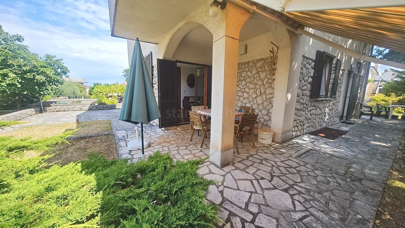 villa in Malinska-Dubašnica, Croatia – 103443