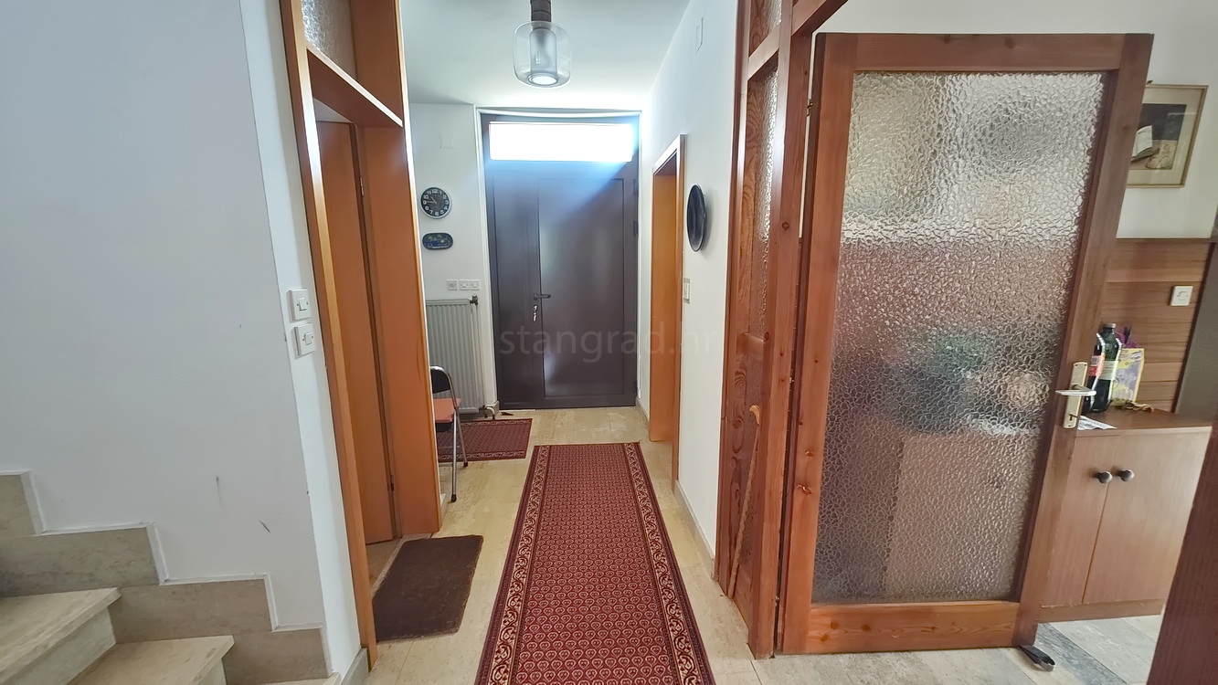 villa in Malinska-Dubašnica, Croatia – 103443