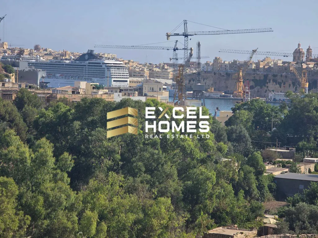 3 bedroom Penthouse in Fgura, Malta – 63464