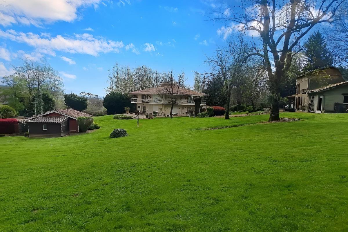 2 bedroom maison in Puybegon, Tarn, France – E0F2531082B84D3E