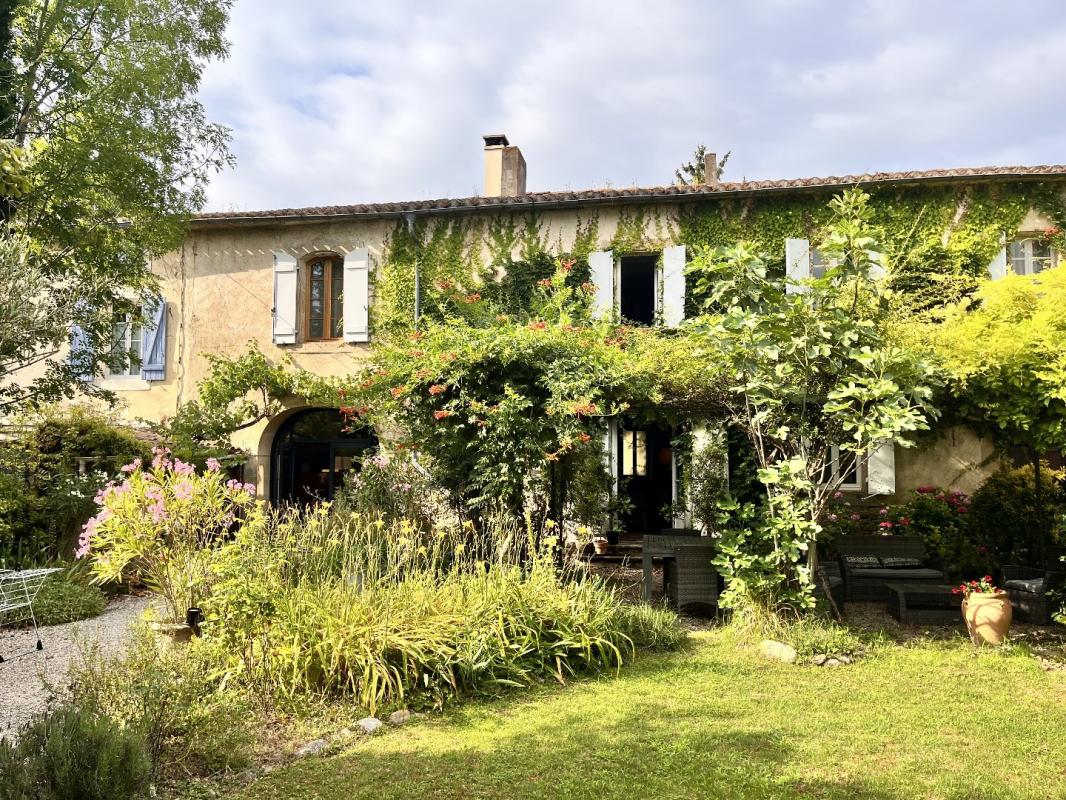 4 bedroom maison bourgeoise in Peyrefitte Du Razes, Aude, France – DACCB3760CDB499F