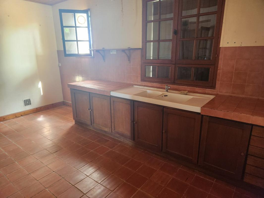 6 bedroom maison traditionnelle in Hiesse, Charente, France – 73D94282025F4647