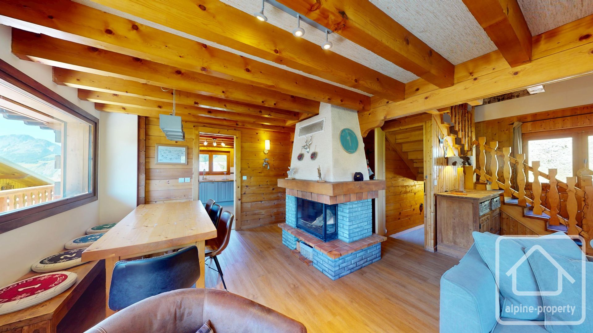 A Pleasant And Modern Chalet Situated In A Sunny Part Of La Chapelle D’Abondance With Outstanding Views. – CHALETLEBOREAL