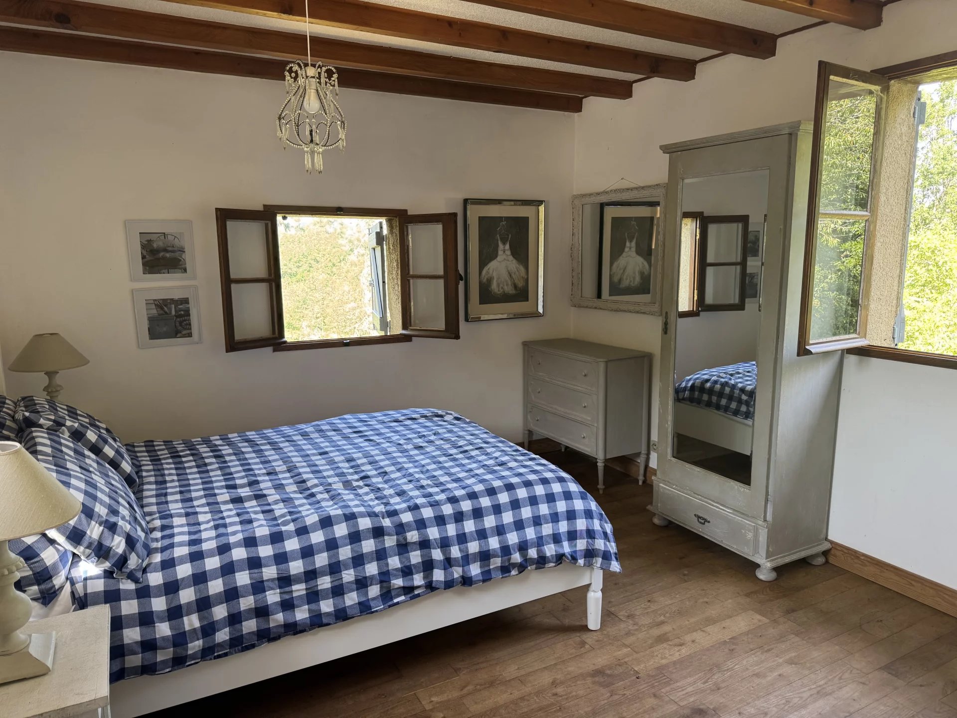 Fairy tale cottage set deep in the woods, Aquitaine – France – BVI77623