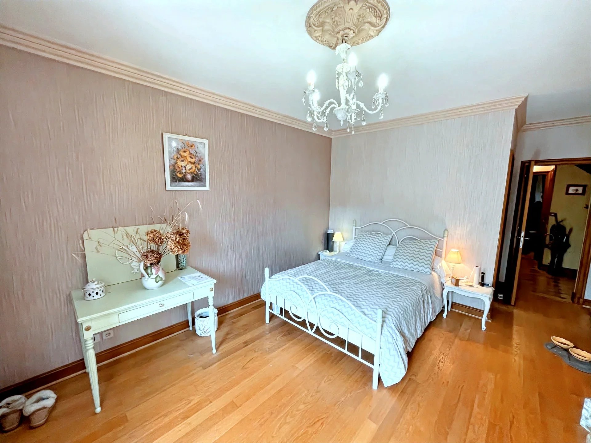 Contemporary perigordine family home in idyllic surroundings, Aquitaine – France – BVI81730