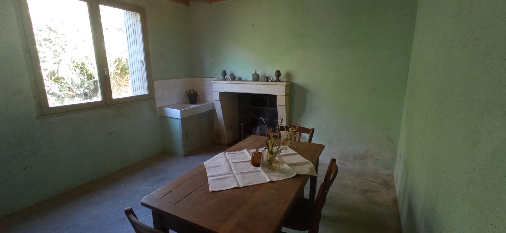 Rustique countryside home, Poitou-Charentes – France – BVI77228