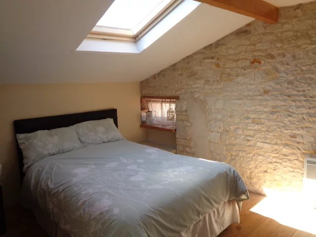 Charming 3 bedroom village house with a sunny courtyard garden and parking, Poitou-Charentes – France – BVI77869