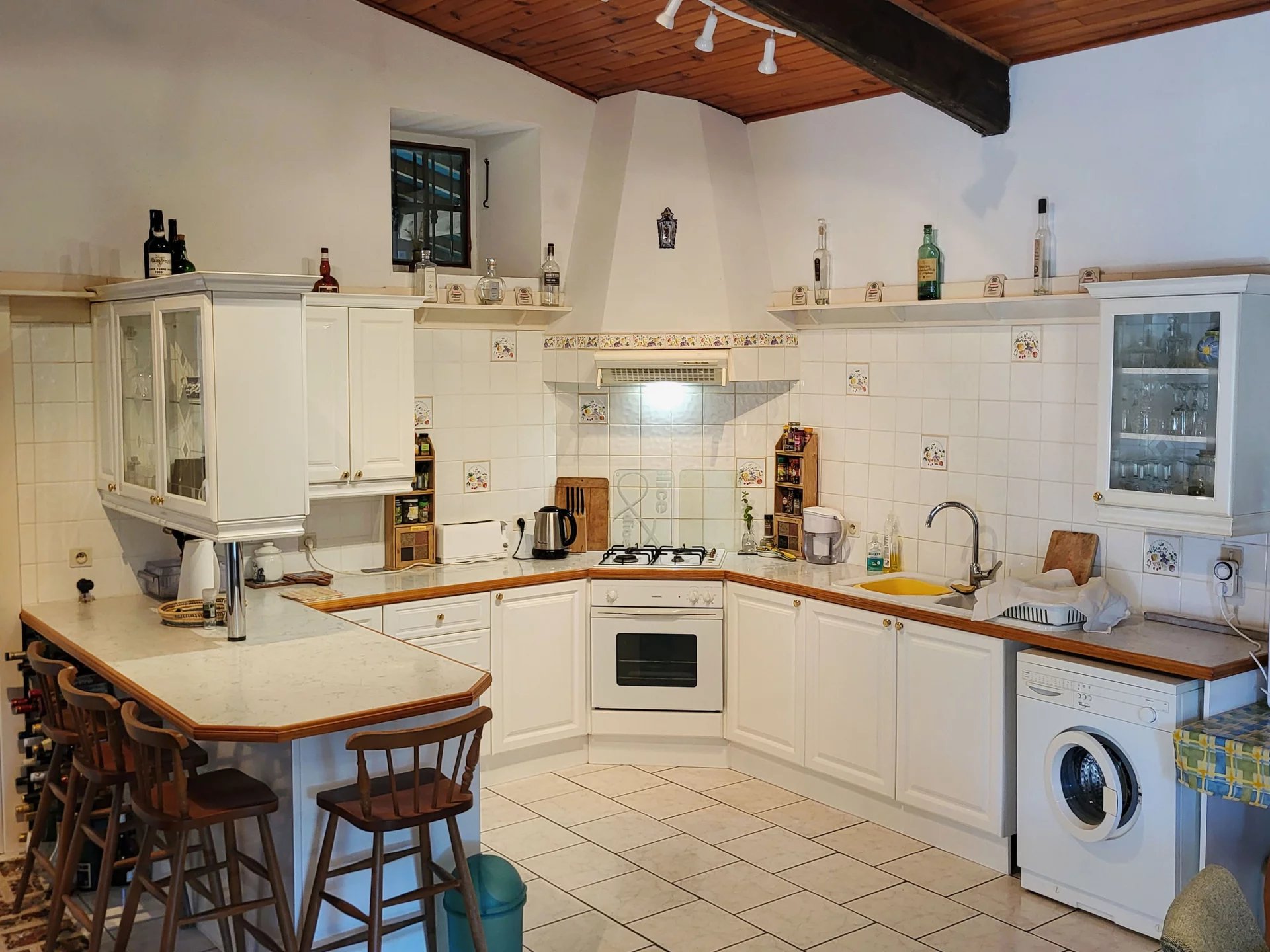 Detached stone village house with enclosed garden, garages and solar-panels, Poitou-Charentes – France – BVI72315