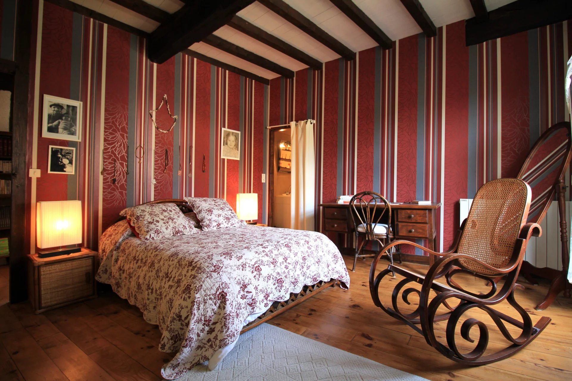 Charming village house with swimming pool and parking, Aquitaine – France – BVI81353