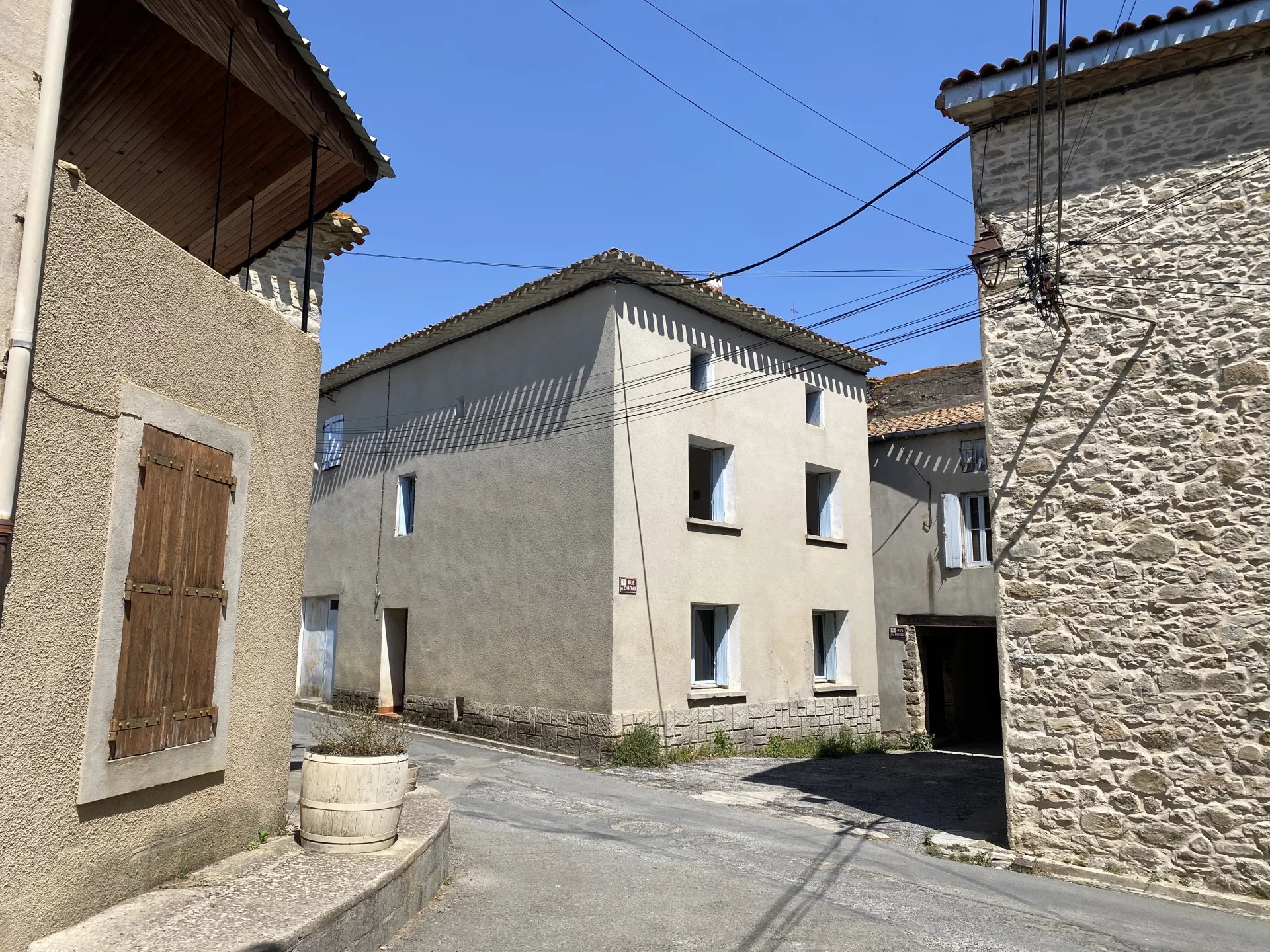 Charming Village House in Azillanet for Sale, Languedoc-Roussillon – France – BVI81625