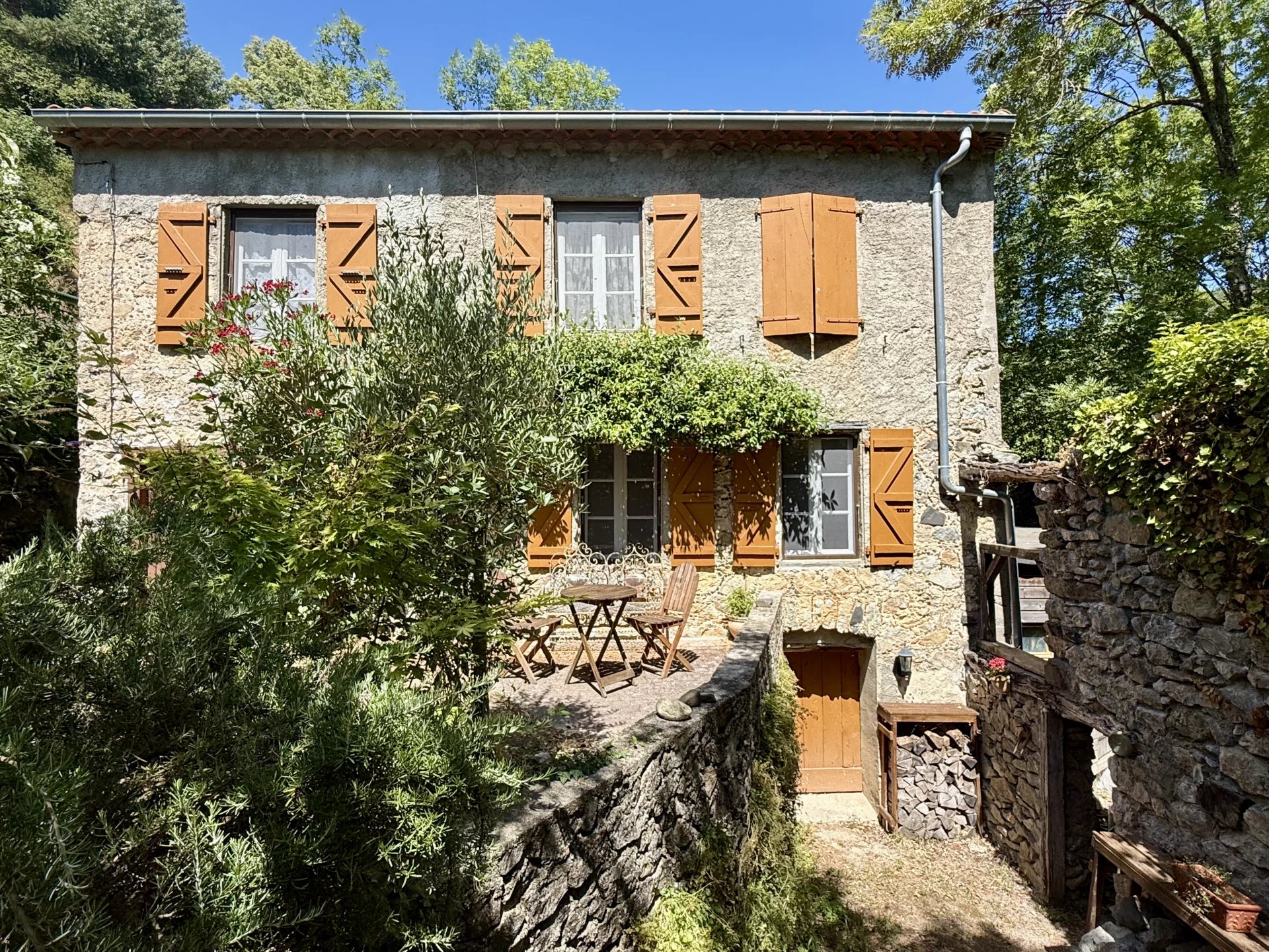 Fenouillet: Country retreat in a magical setting, Languedoc-Roussillon – France – BVI81362
