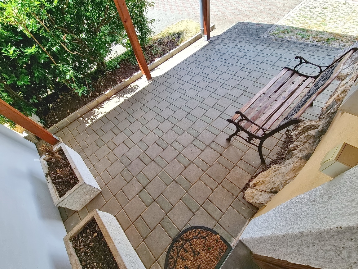 2 bedroom villa in Omišalj, Croatia – 103447