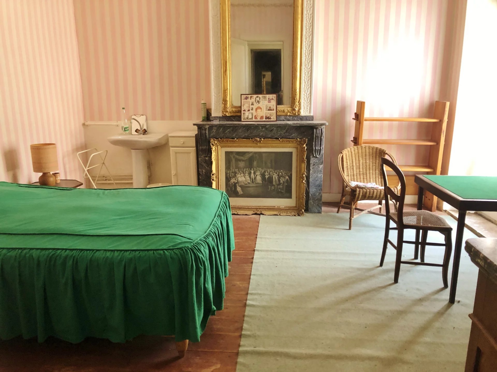 Cailhau – Family home on the edge of a picturesque village, Languedoc-Roussillon – France – BVI79129