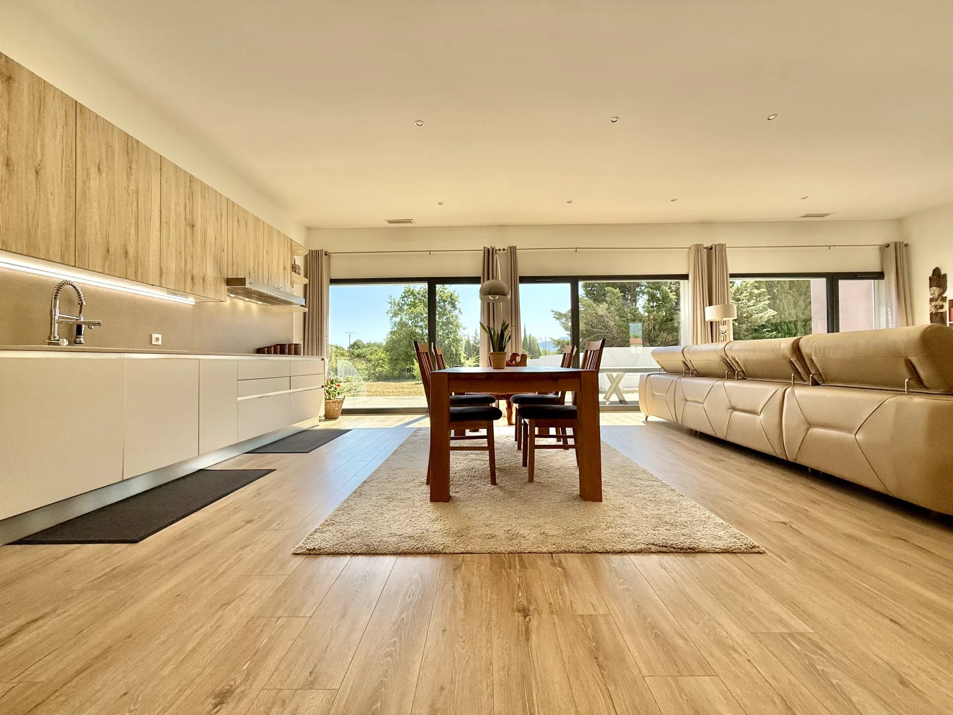 Caudies-de- Fenouillèdes : Contemporary, single-storey villa with mountain views, Languedoc-Roussillon – France – BVI81845