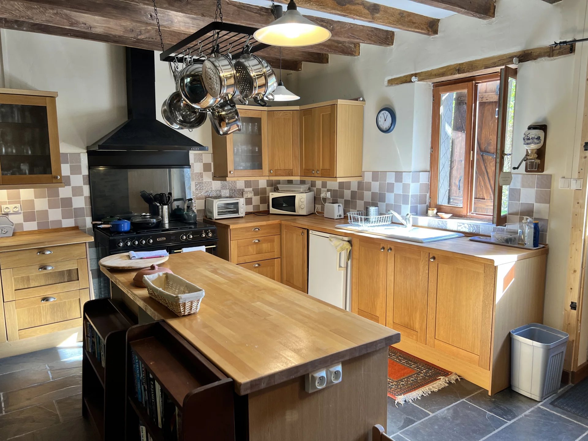 Charming 3 bed barn conversion PLUS additional little cottage, Limousin – France – BVI76885