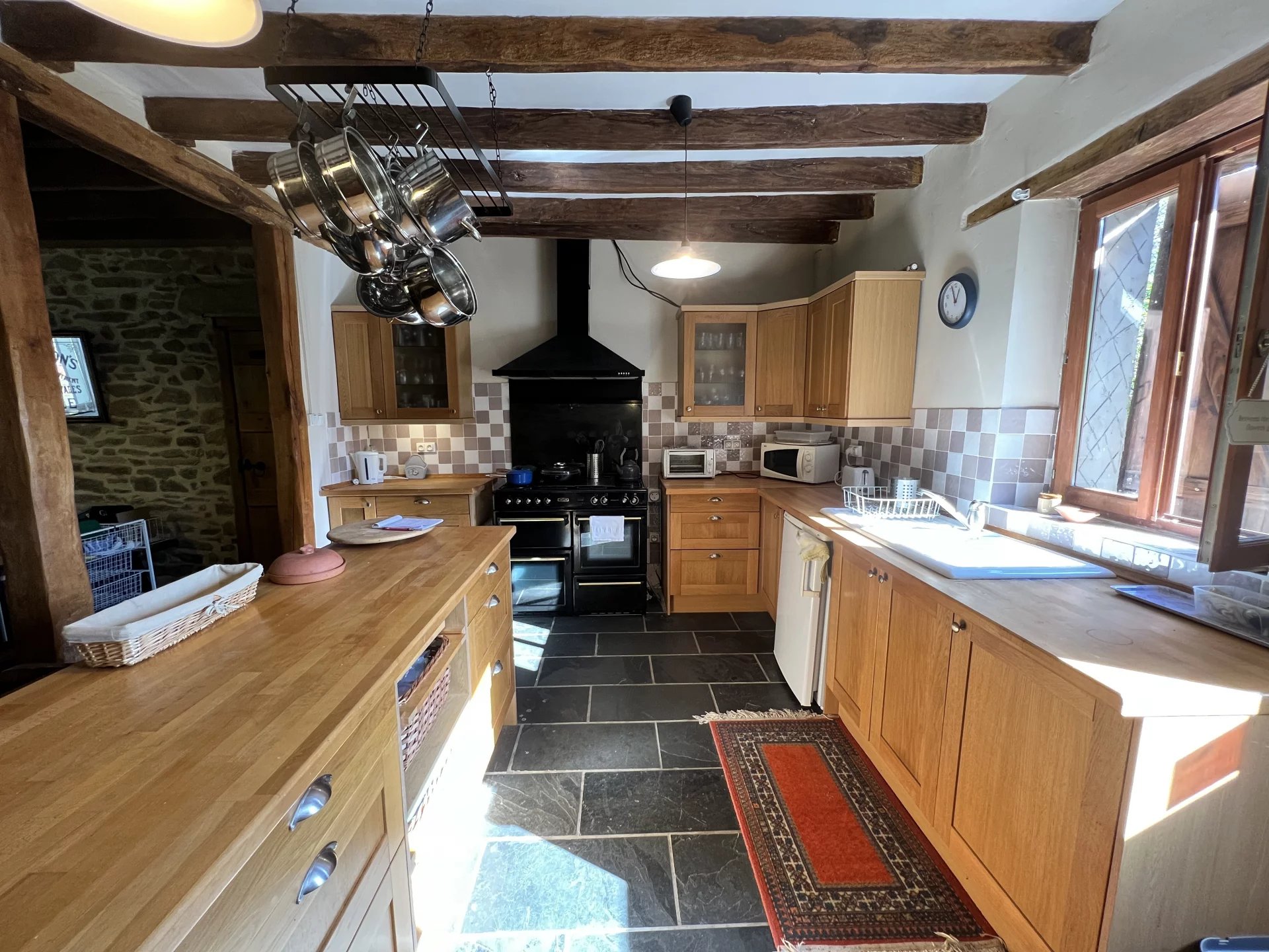 Charming 3 bed barn conversion PLUS additional little cottage, Limousin – France – BVI76885