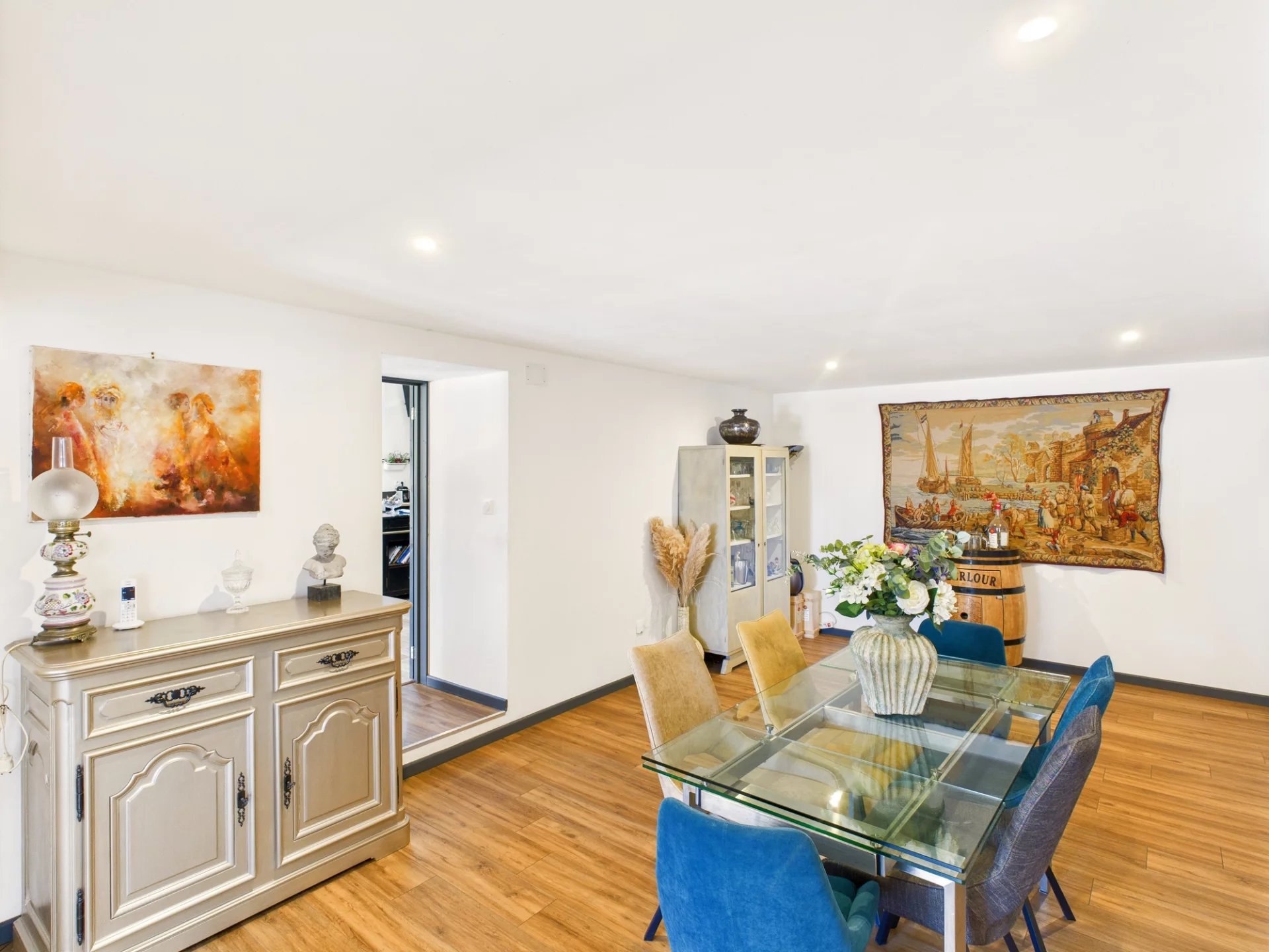 Lovely property, tastefully renovated, in a quiet place, Poitou-Charentes – France – BVI79951