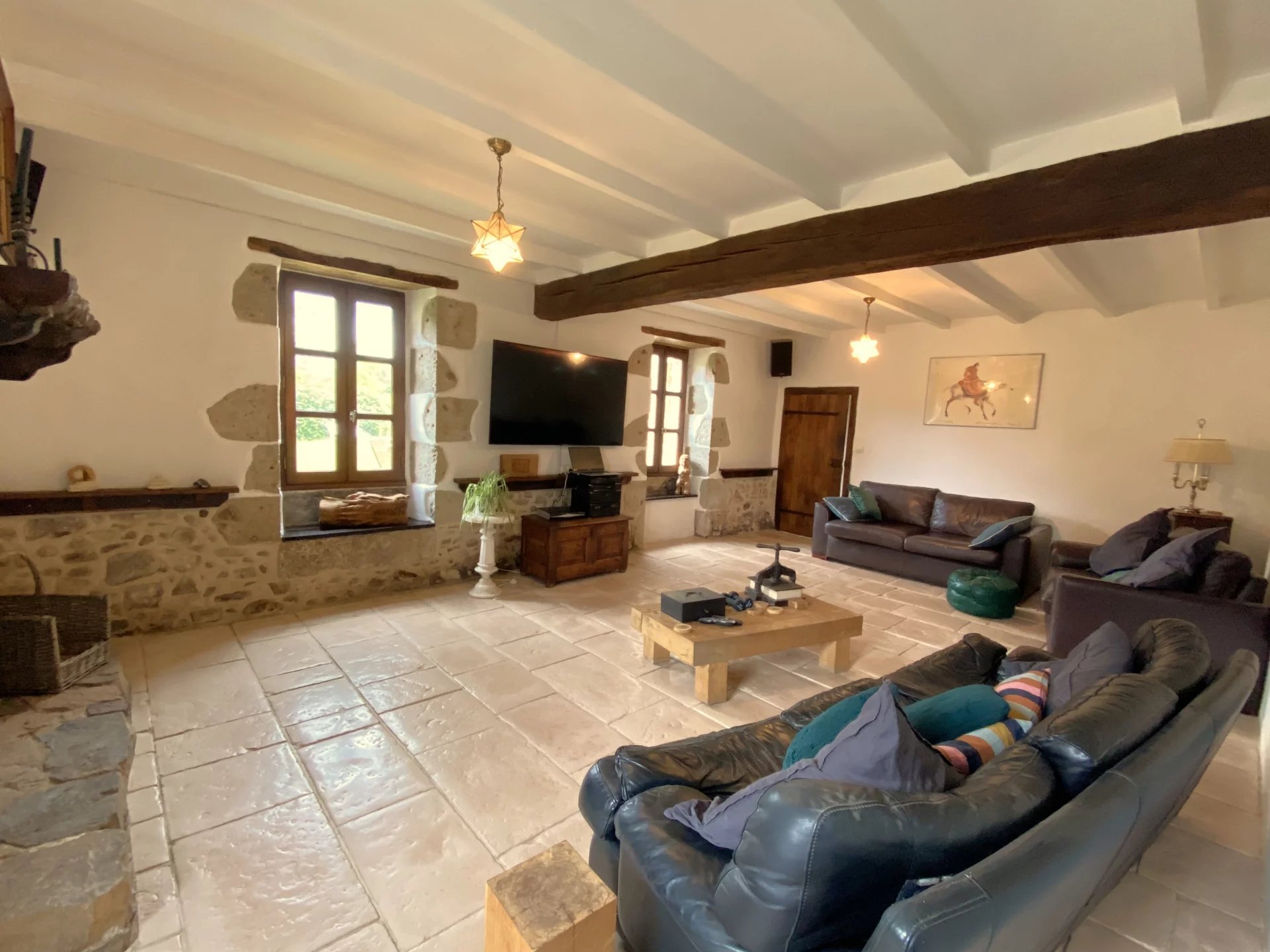 Beautiful stone built property, with 4 double bedrooms and over 4 acres of attached land, Poitou-Charentes – France – BVI75642