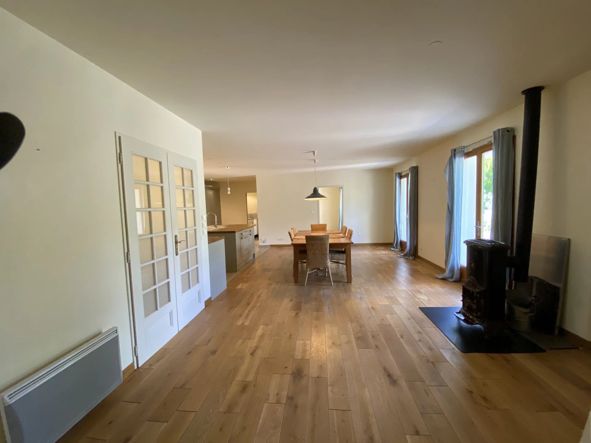 Contemporary Home with Heated Pool, Landscaped Garden & Complete Privacy – Near Tournon-d’Agenais, Aquitaine – France – BVI77334