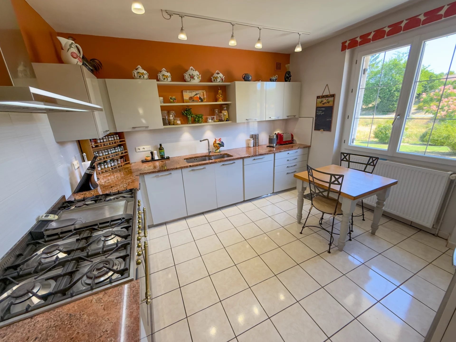 Well presented detached 3 bed, 3 bath house near Brantome and Perigueux, Aquitaine – France – BVI76289