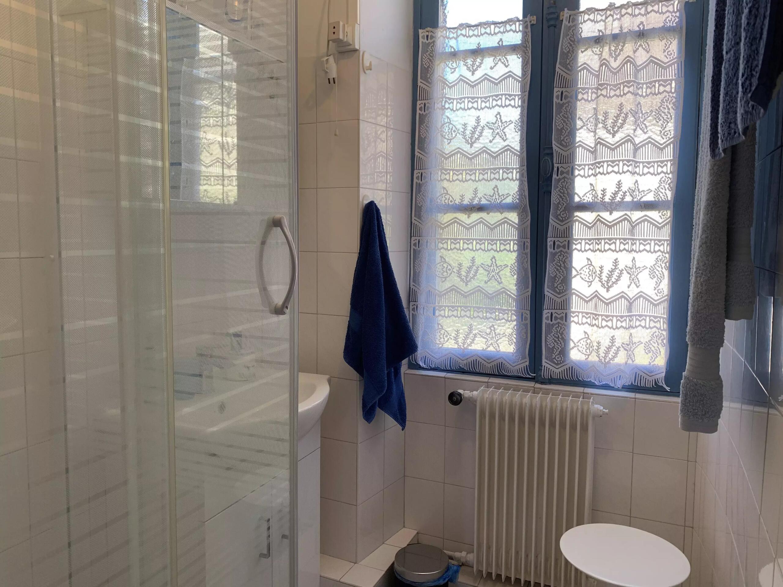 A well-presented village house within walking distance of the Dordogne river, Aquitaine – France – BVI81921