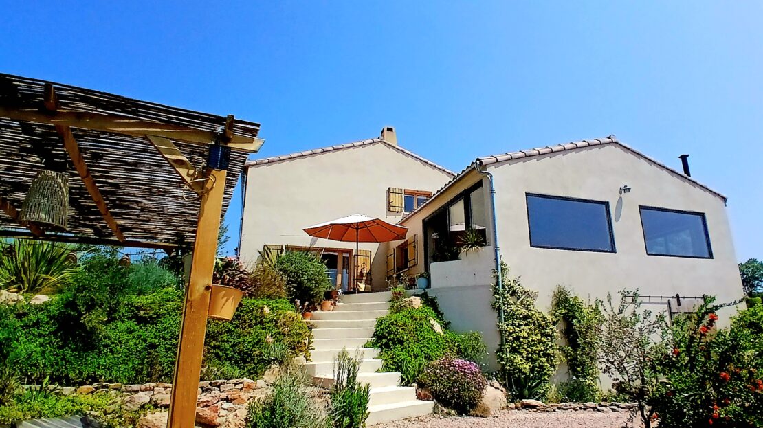 3 bedroom Detached House in Cruzy, Herault, France – mb453600eb