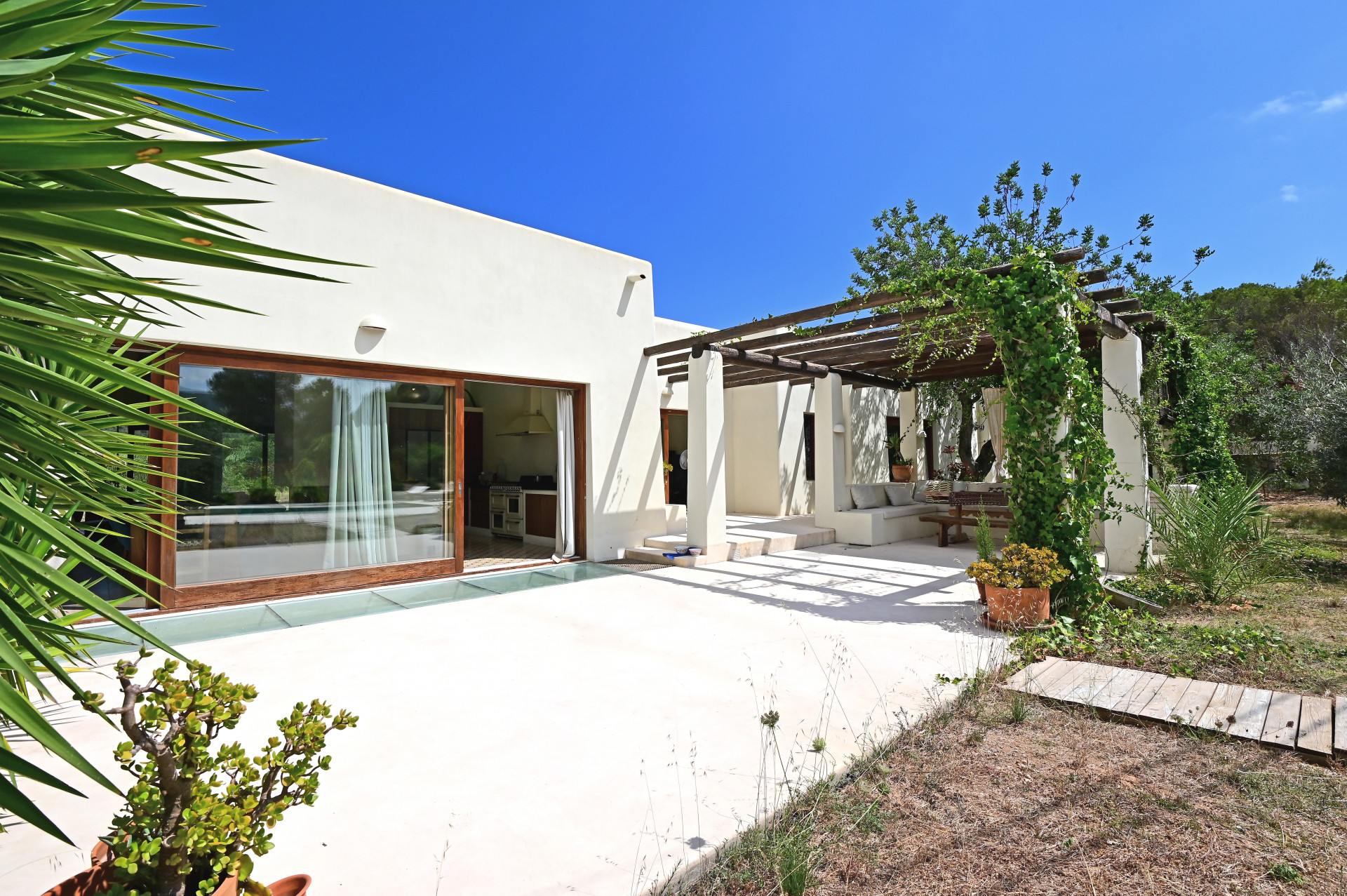 5 bedroom Finca in Santa Eulalia Del Río, Islas Baleares, Spain – 428-04703P