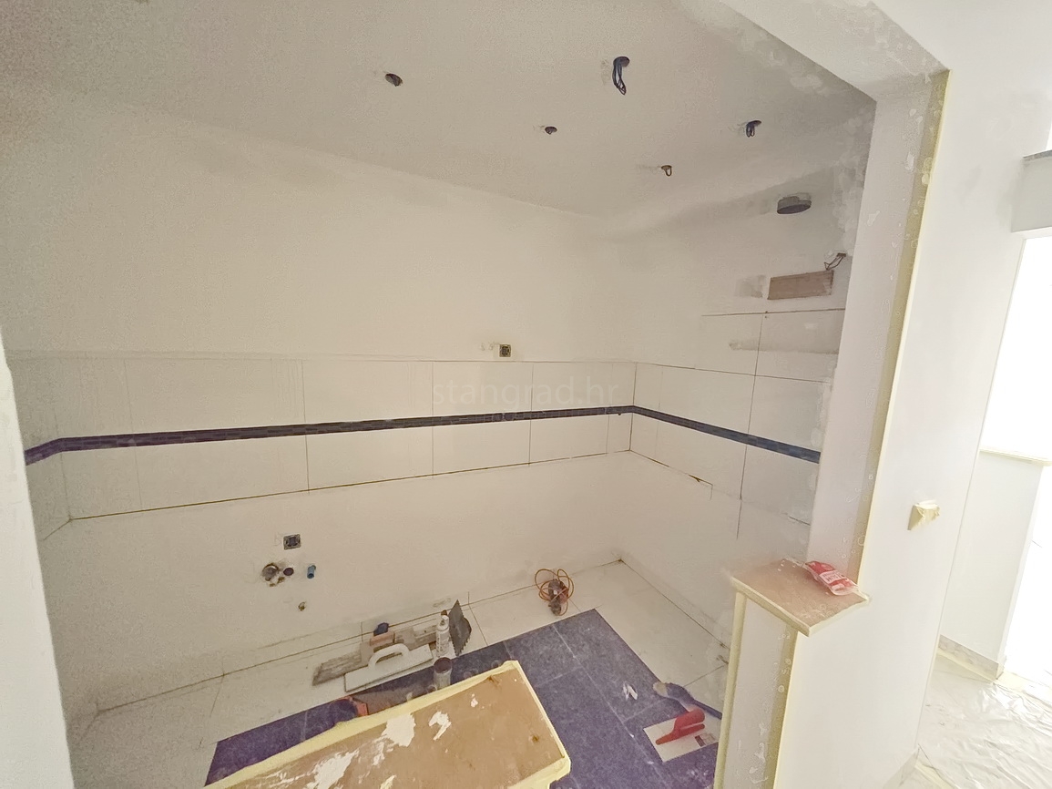 3 bedroom apartment in Omišalj, Croatia – 103456