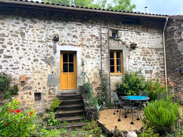 2 bedroom maison in Cussac, Haute-Vienne, France