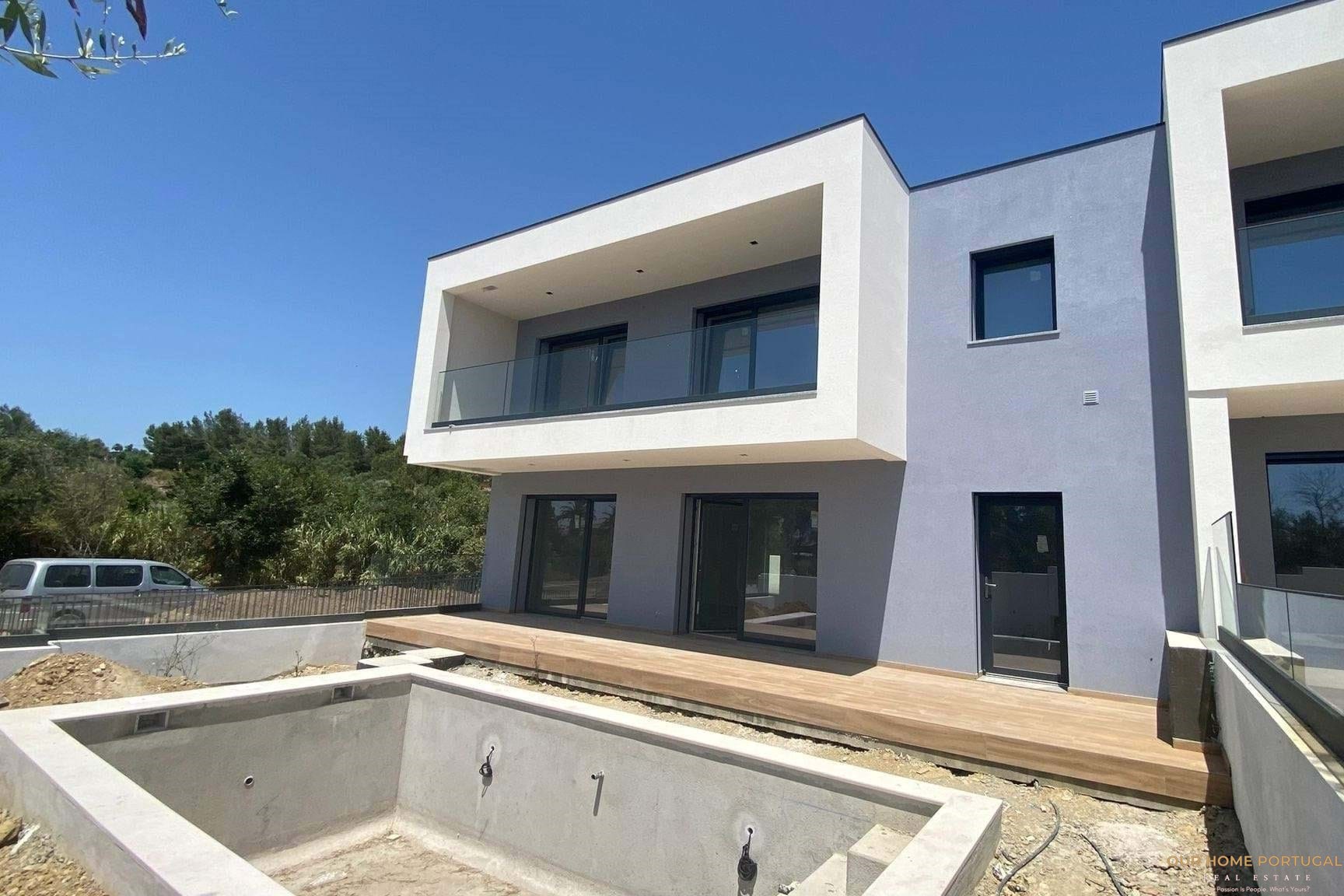 4 bedroom Villa in Alcabideche, Lisboa, Portugal – OHP 006 -109