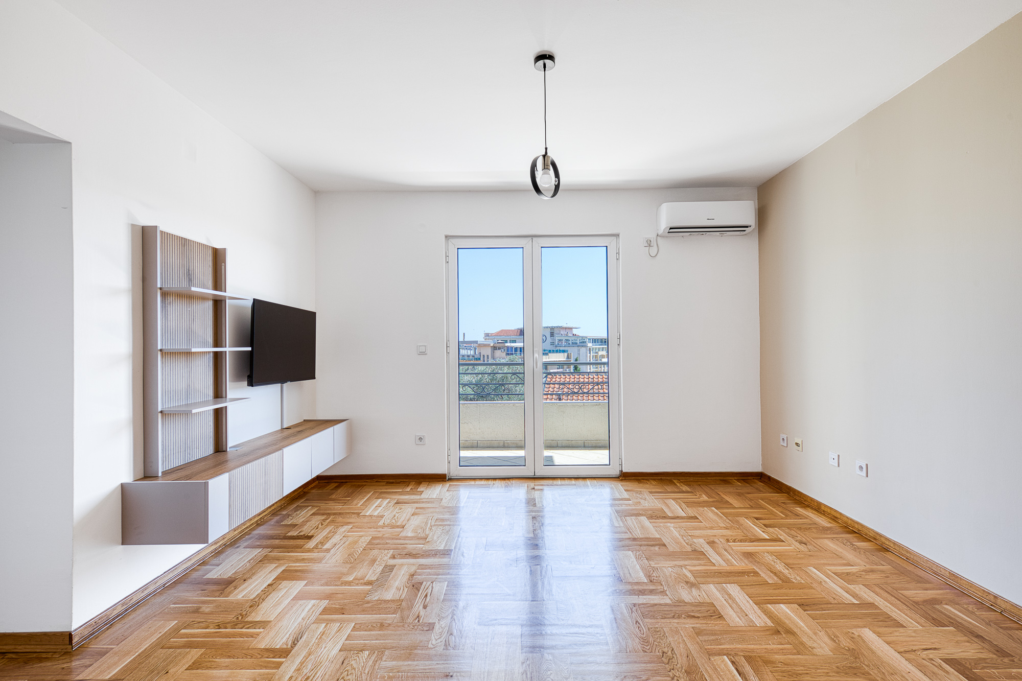 2 bedroom Apartment in Becici, Montenegro – CMM52555