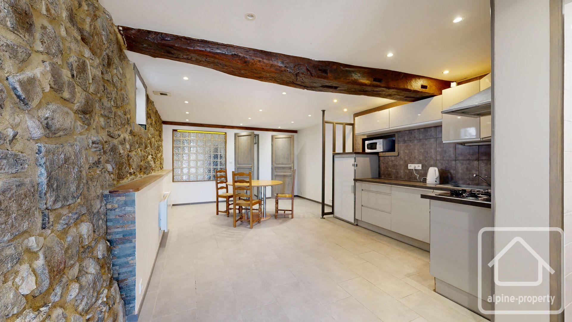 A Charming Village House With Character Divided Into Three Apartments. – MAISONGLIERE