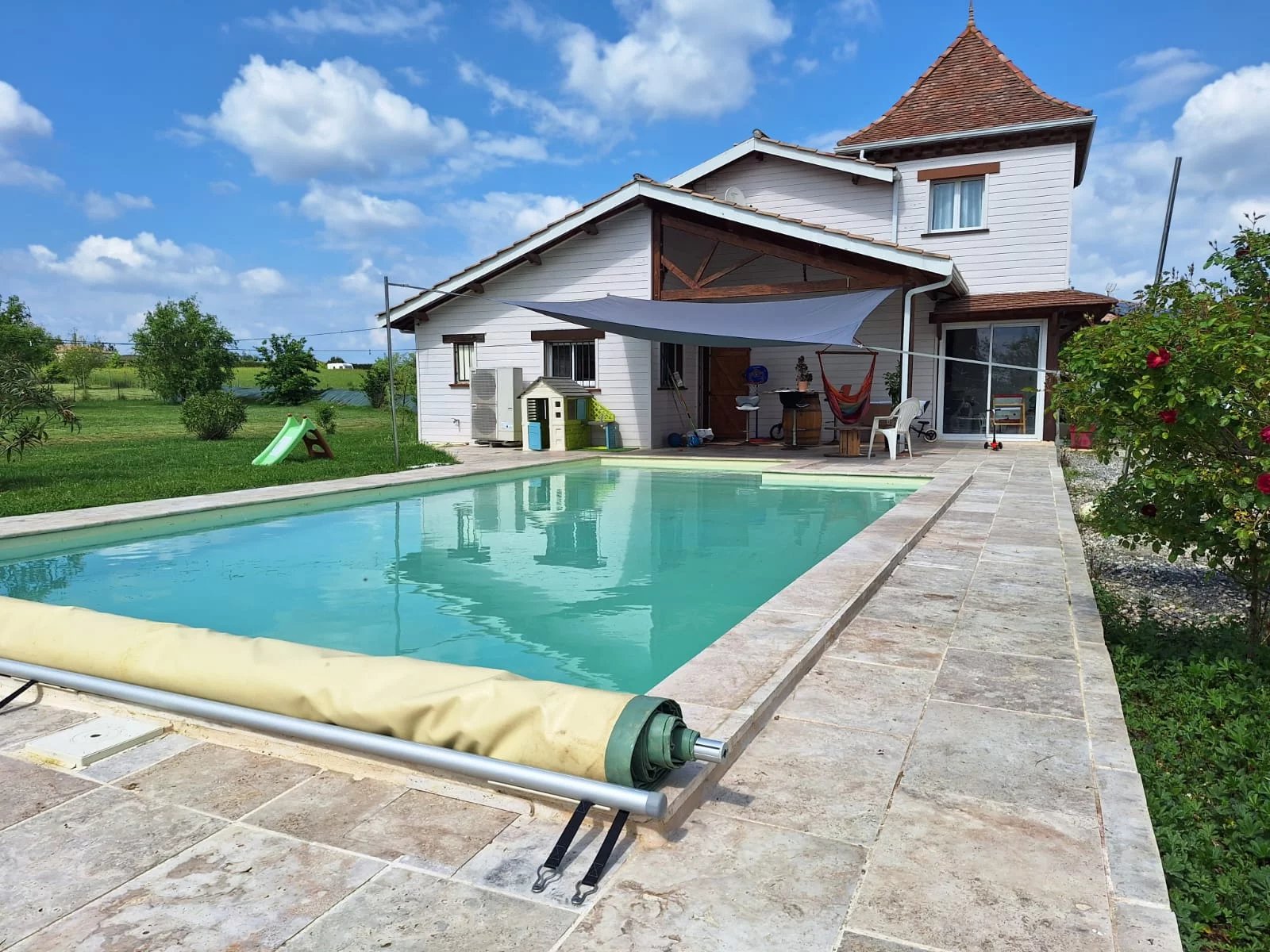 Wood-frame house with a view, in a quiet location close to amenities, Aquitaine – France – BVI82070