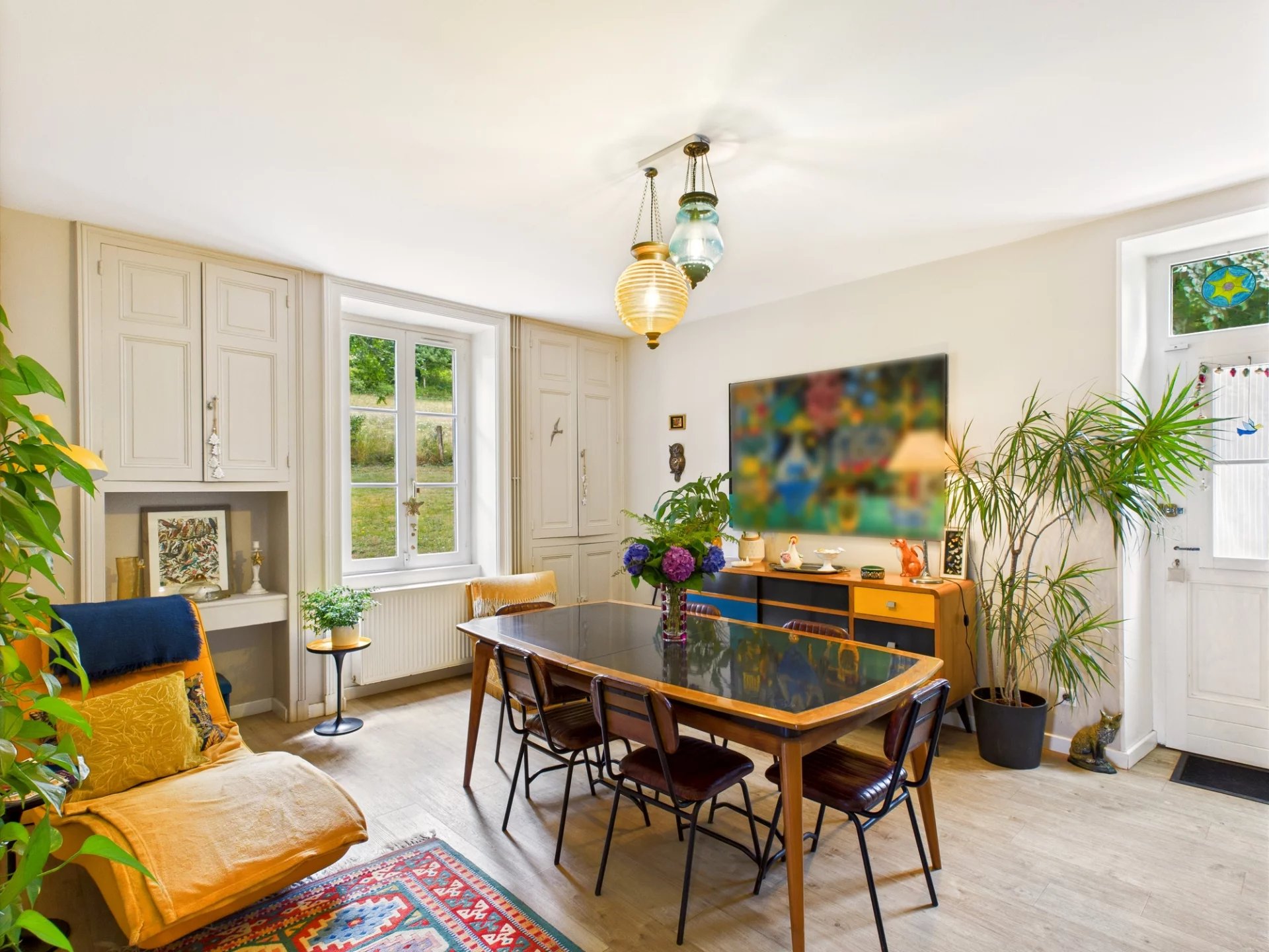 Elevated Country Residence With Extensive Barn and over 3 Hectares of Land, Poitou-Charentes – France – BVI82001