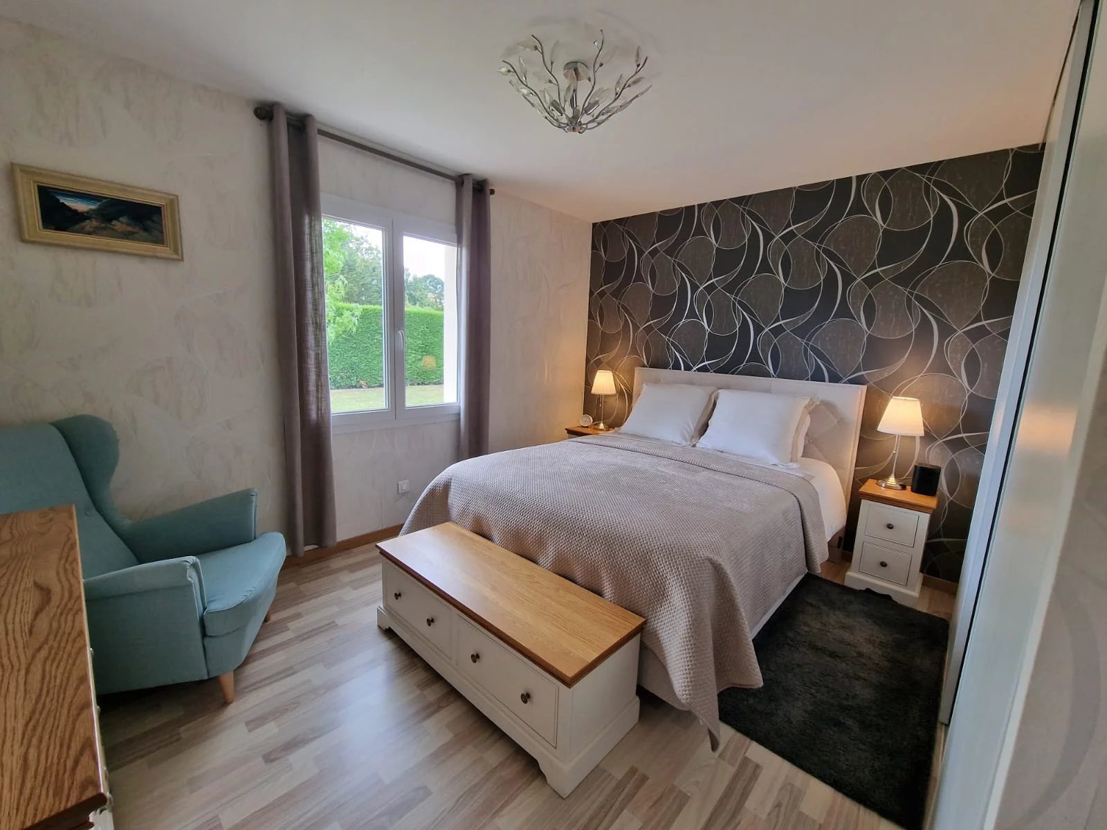 Immaculate 2-Bedroom Home on the Edge of a Thriving Market Town, Aquitaine – France – BVI78535