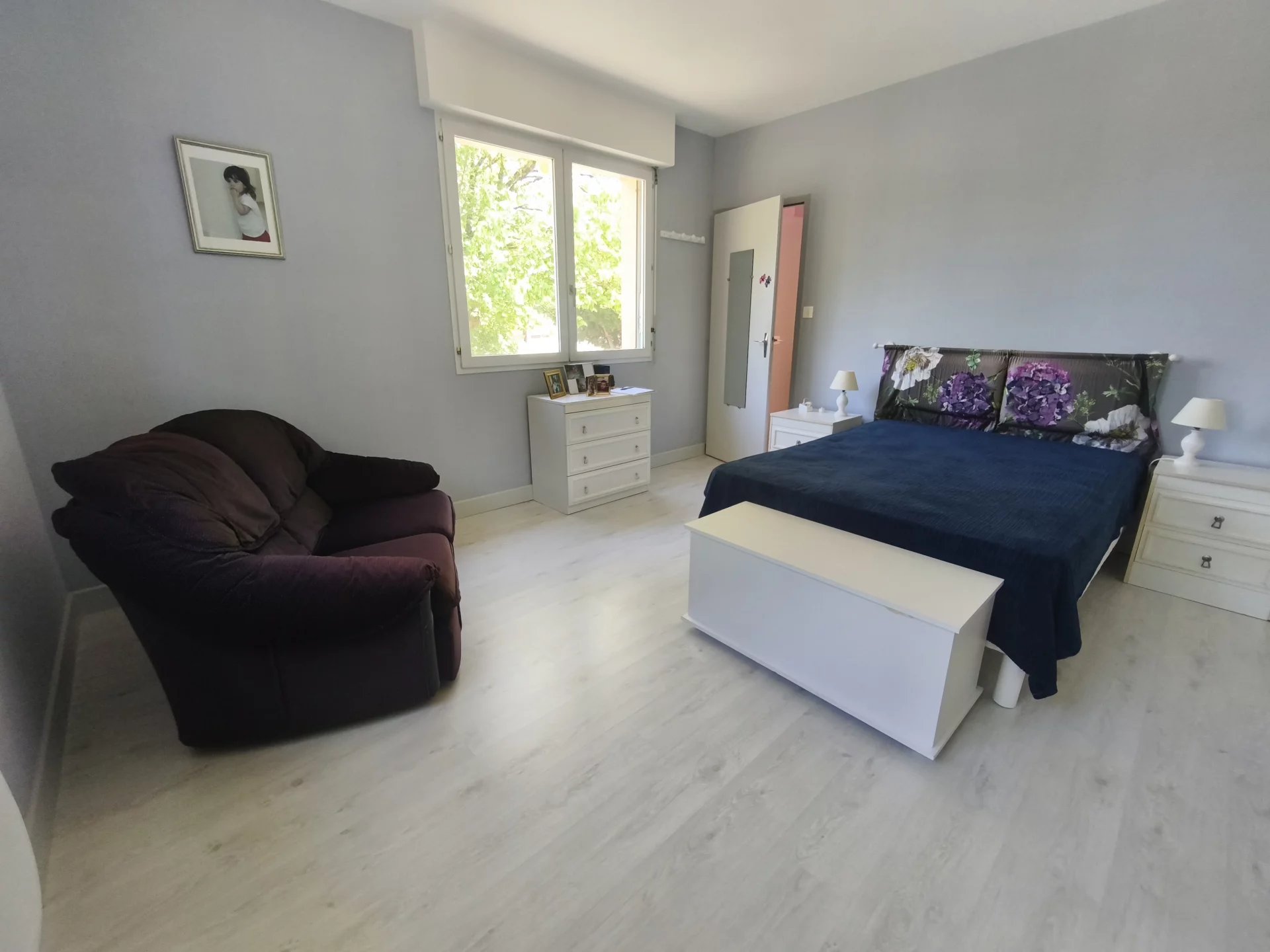 Detached  Property with Garage and Garden – Close to Coast and City, Pays de la Loire – France – BVI81673