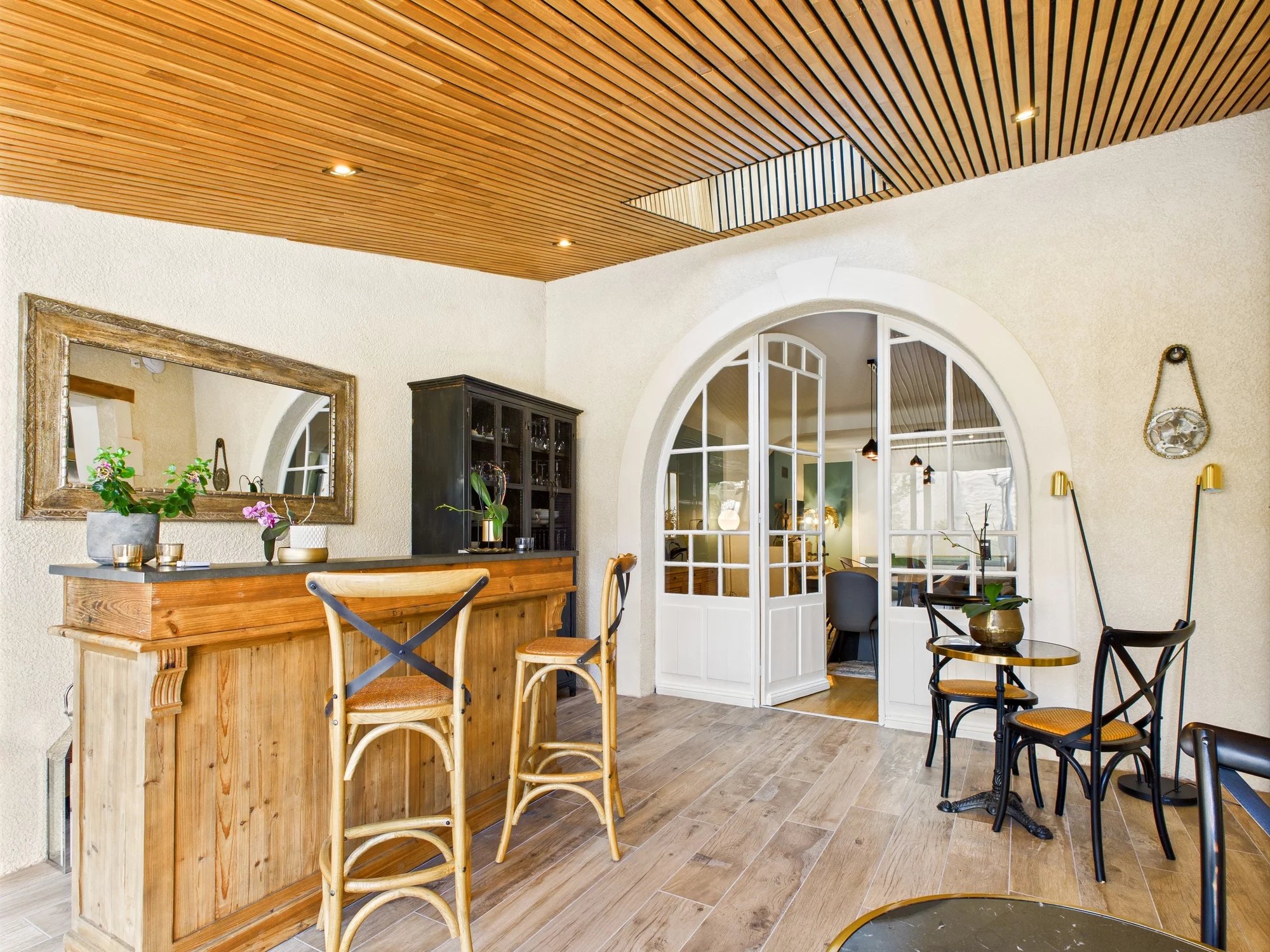 A Magnificent Large Townhouse in Eymet – Ideal for a Bed and Breakfast, Aquitaine – France – BVI79506