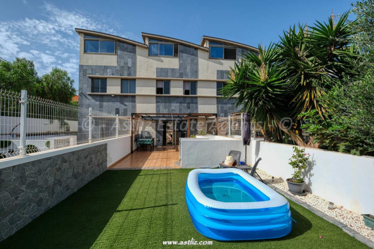 4 bedroom villa in Guargacho, Spain – AAEP1848