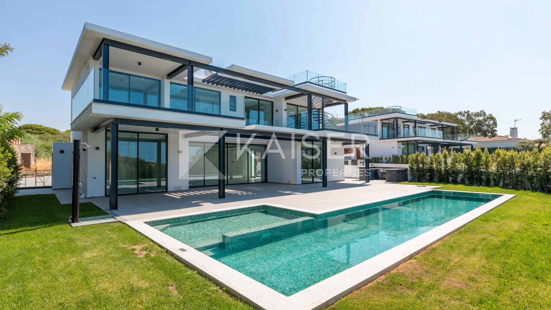 4 bedroom Villa house in Albufeira, Portugal – KP1297