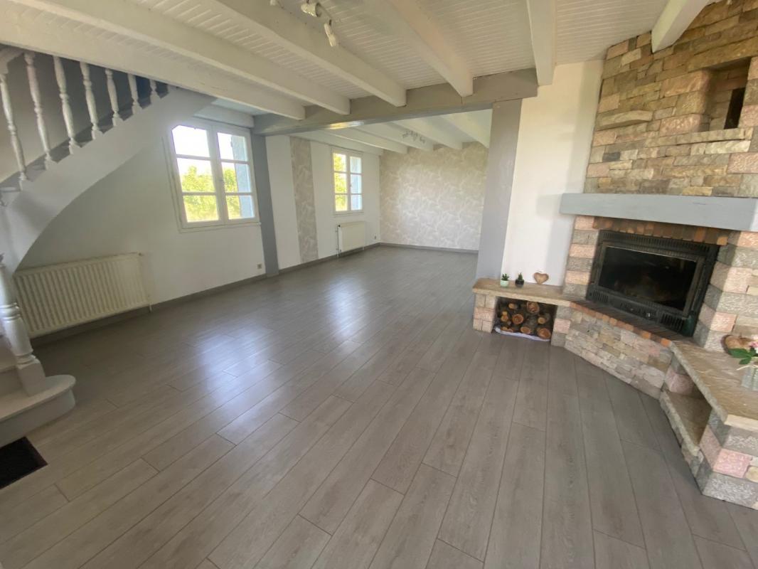 4 bedroom maison situee en campagne in Cassaniouze, Cantal, France – F63B46AB056E47DE